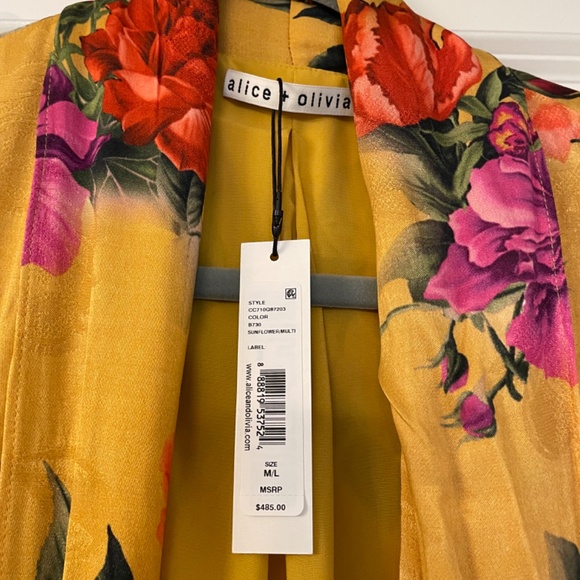 Alice + Olivia Yellow and Red Floral Robe Intimates & Sleepwear - Picture 3 of 8